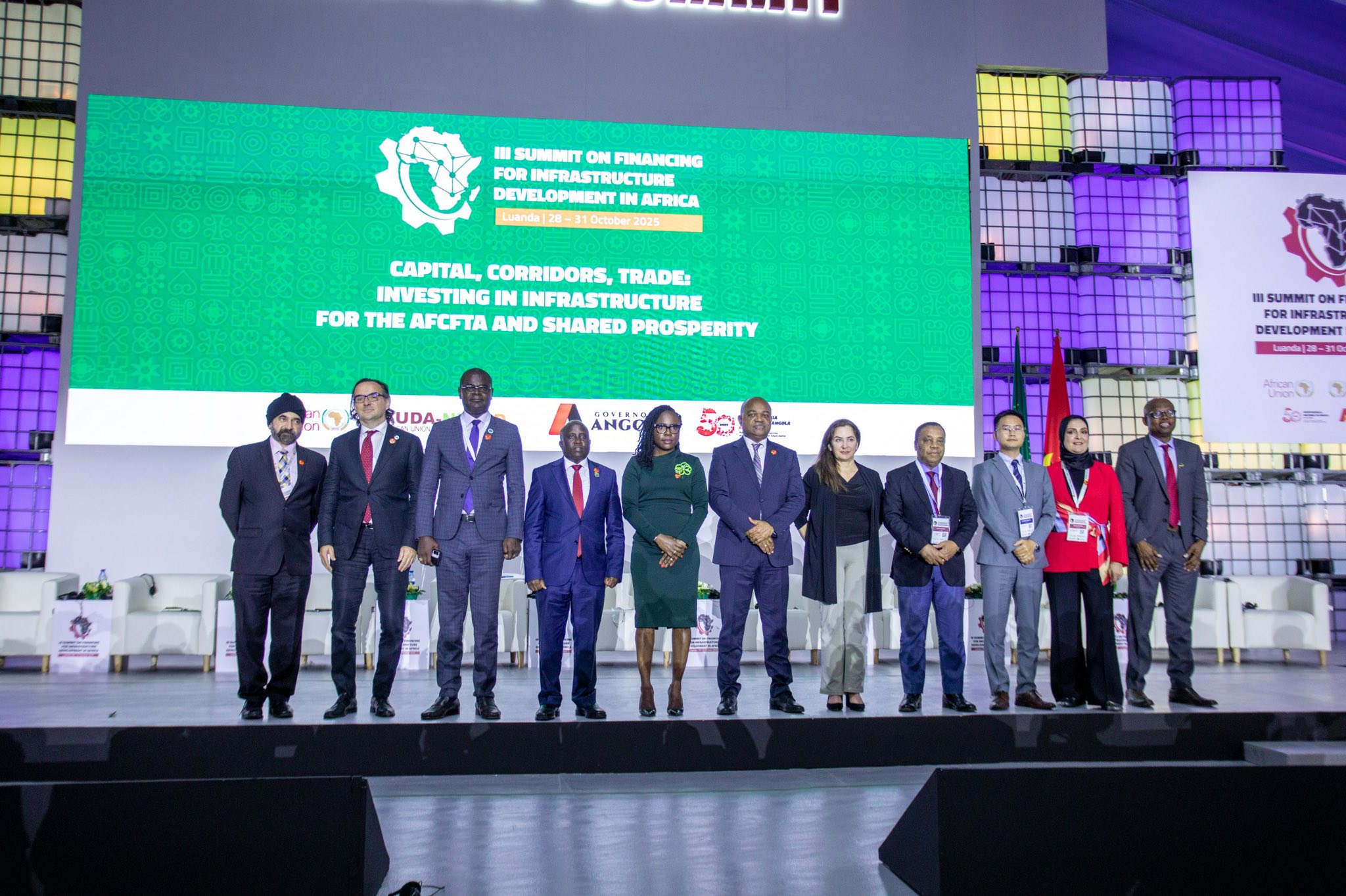 ANGOLA ACELERA A TRANSFORMAÇÃO DIGITAL EM ÁFRICA