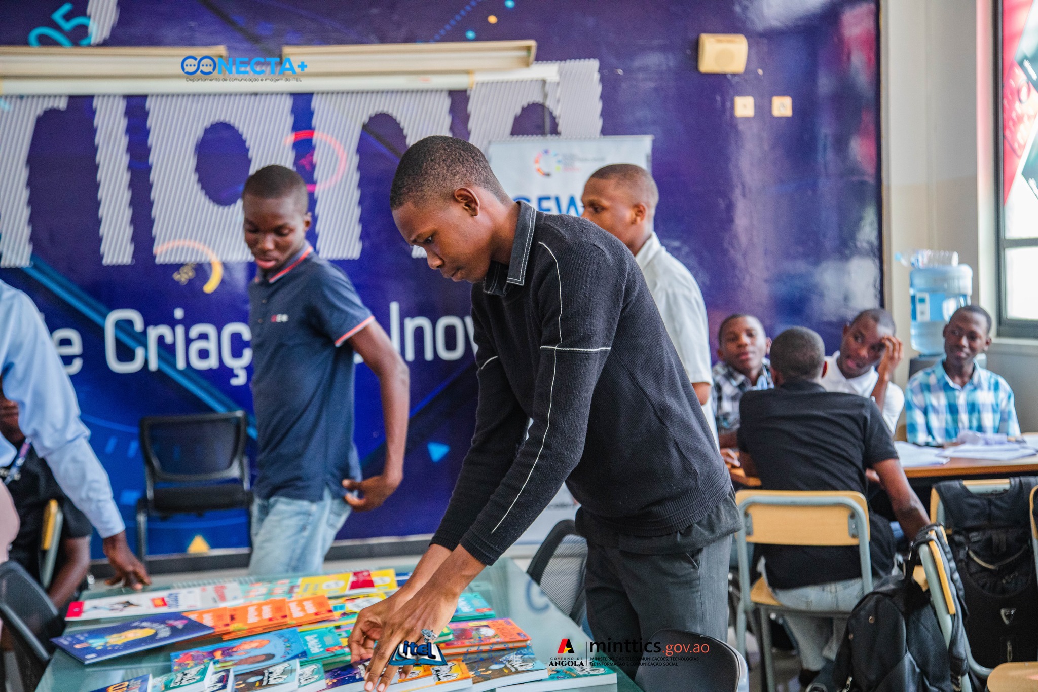 ITEL RECEBE HACKATHON DA SEMANA GLOBAL DO EMPREENDEDORISMO COM APELO À INOVAÇÃO E COLABORAÇÃO