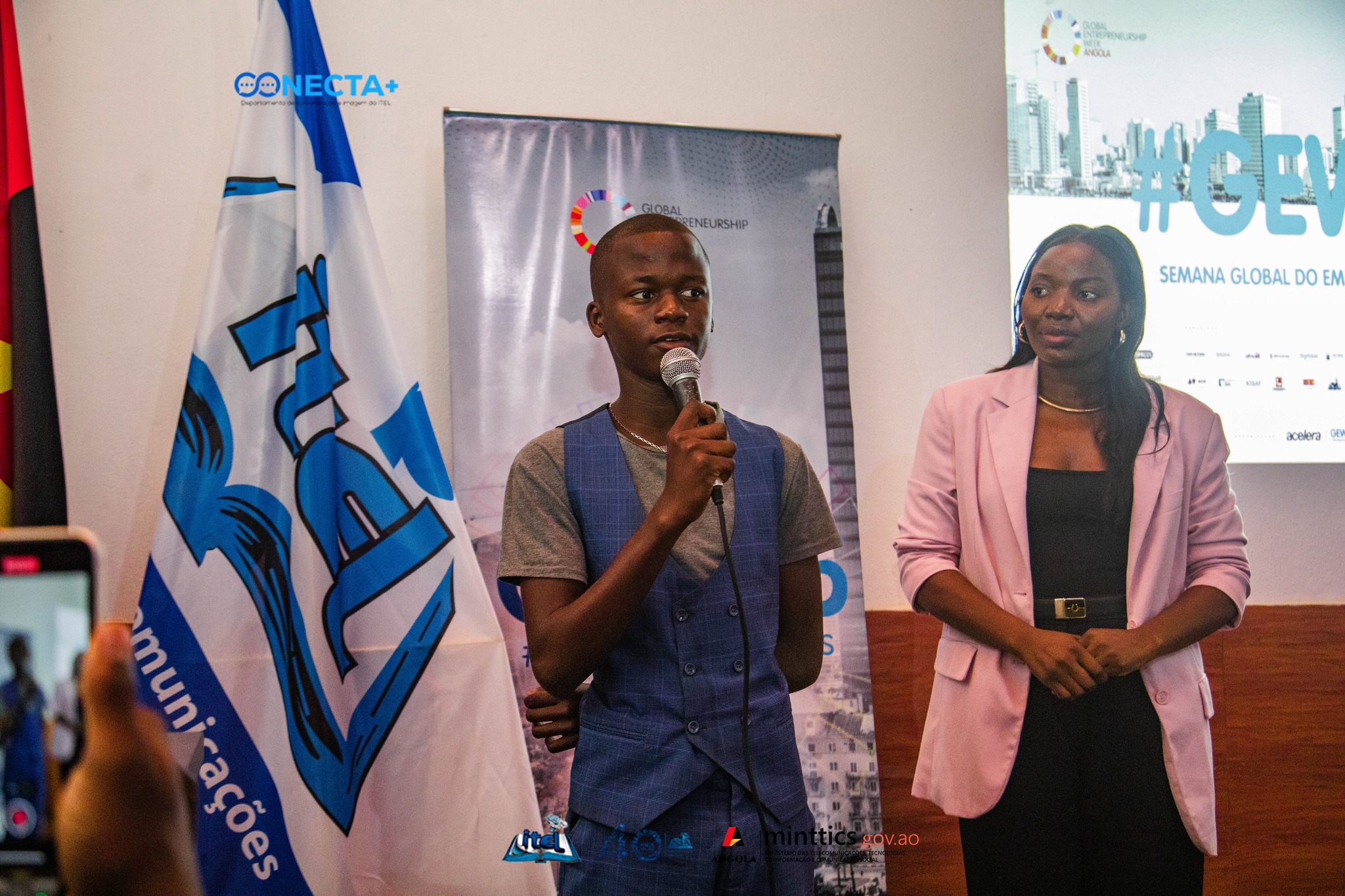 ITEL RECEBE HACKATHON DA SEMANA GLOBAL DO EMPREENDEDORISMO COM APELO À INOVAÇÃO E COLABORAÇÃO